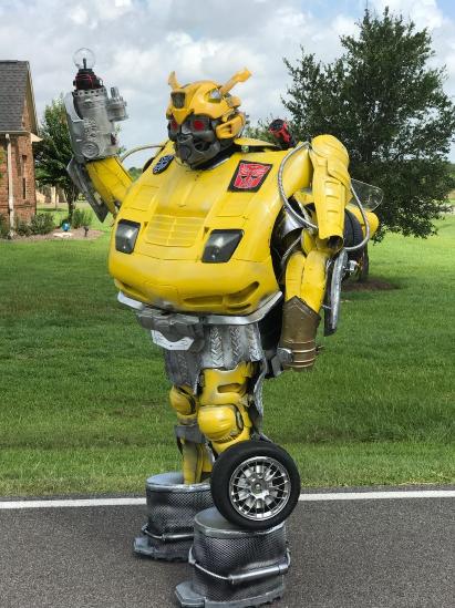 Appearances for Houston super hero costumed characters big yellow robot can bring excitement to your child's birthday party.