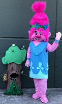Have our troll princess at your houston birthday party mascot fun extravaganza with theme related games and activities with our costumed character mascots.